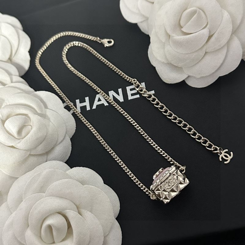 Chanel Necklaces